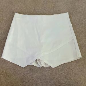 American threads envelope skort